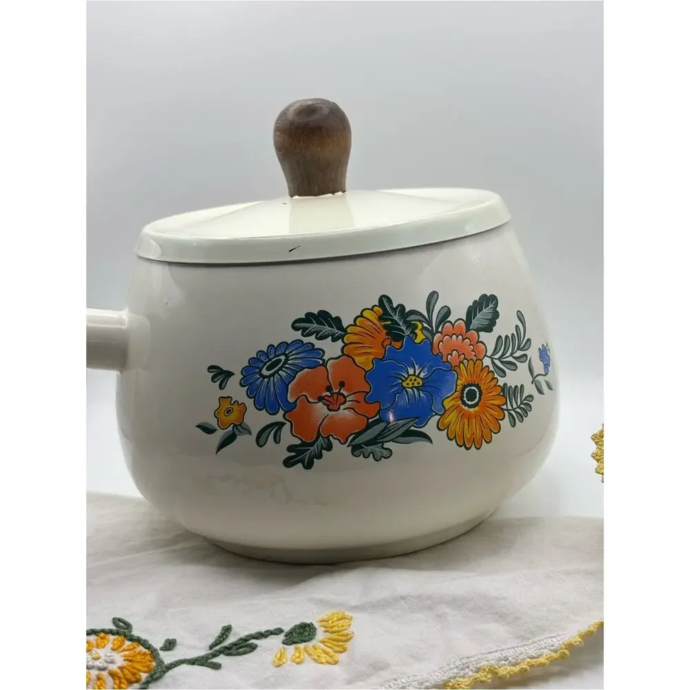 Vintage Kamenstein Floral Enamel Cast Iron Fondue Pot with Wood Handle